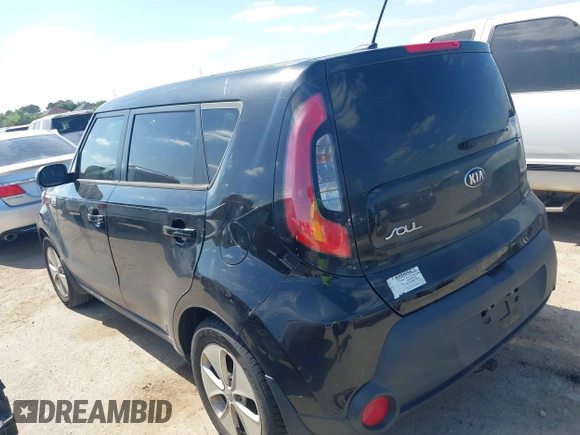 2016 Kia Soul with VIN KNDJN2A23G7246205, listed as a IAAI auction lot 42028645 with 142,240 mi miles. Bid and sale history available at carsss.com. Image 3.