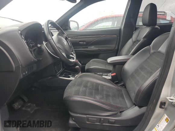 2020 Mitsubishi Outlander SE with VIN JA4AD3A35LZ041172, listed as a Copart auction lot 56148235 with 78,141 mi miles and Salvage title. Bid and sale history available at DreamBid. Image 7.