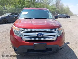 2014 Ford Explorer XLT with VIN 1FM5K7D87EGB79589, listed as a IAAI auction lot 42079474 with 141,527 mi miles. Bid and sale history available at carsss.com. Image 13.