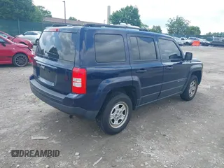 2016 Jeep Patriot Sport with VIN 1C4NJRBB7GD782208, listed as a IAAI auction lot 42389941 with 146,620 mi miles and . Bid and sale history available at DreamBid. Image 4.