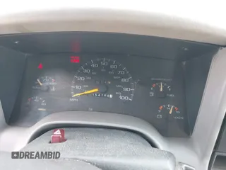 1997 GMC Sonoma z VIN 1GTCS1443VK511286, wystawiony jako IAAI lot #42236026 z przebiegiem 154 768 mil mil oraz . Historia ofert i sprzedaży dostępna na DreamBid. Obrazek 7.