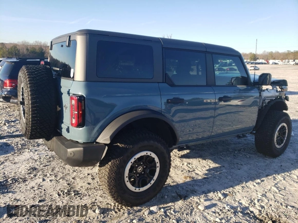 2023 Ford Bronco with VIN 1FMEE5DP0PLB15763, listed as a Copart auction lot 45592725 with 26,672 mi miles and Salvage title. Bid and sale history available at DreamBid. Image 3.