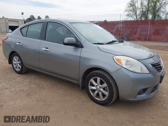2012 Nissan Versa SV with VIN 3N1CN7APXCL888835, listed as a IAAI auction lot 41909493 with 132,377 mi miles. Bid and sale history available at carsss.com. Image 1.