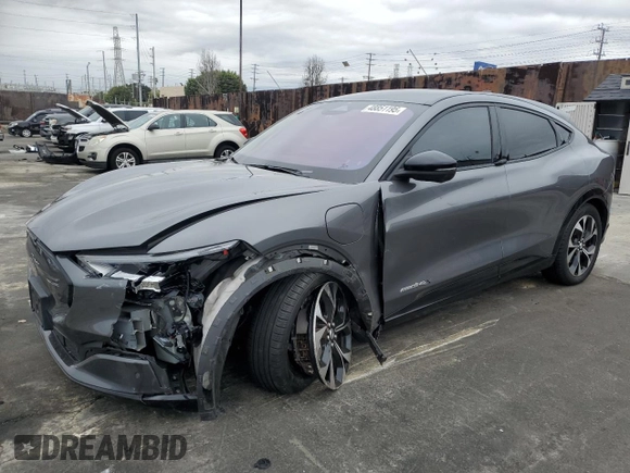 2021 Ford Mustang Mach-E Premium z VIN 3FMTK3SUXMMA09053, wystawiony jako Copart lot #48851195 z przebiegiem 89 767 mil mil oraz Szkoda całkowita • Salvage title. Historia ofert i sprzedaży dostępna na DreamBid. Obrazek 1.