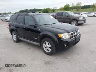 2008 Ford Escape XLT с VIN 1FMCU93108KC93467, выставлен на аукционе IAAI как лот 42747517 с пробегом 201 873 миль миль и . История ставок и продаж доступна на DreamBid. Изображение 1.