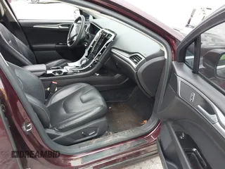 2013 Ford Fusion SE with VIN 3FA6P0H71DR321516, listed as a IAAI auction lot 42043293 with 106,659 mi miles. Bid and sale history available at carsss.com. Image 5.