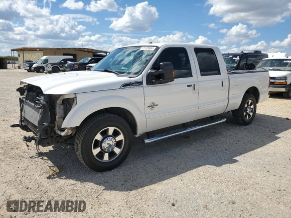 2011 Ford Super Duty F-250 SRW XL with VIN 1FT7W2AT1BEC35384, listed as a Copart auction lot 71122004 with 272,636 mi miles and Salvage Title. Bid and sale history available at carsss.com. Image 1.