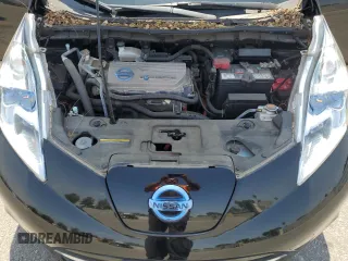 2012 Nissan LEAF SL z VIN JN1AZ0CP9CT024810, wystawiony jako Copart lot #58794365 z przebiegiem 47 776 mil mil oraz Czysty tytuł • Clean title. Historia ofert i sprzedaży dostępna na DreamBid. Obrazek 11.