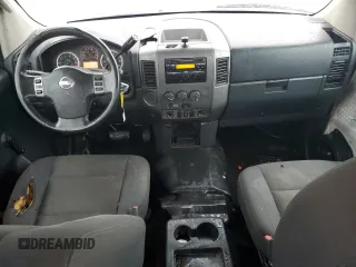 2008 Nissan Titan z VIN 1N6AA06E98N320594, wystawiony jako Copart lot #79463364 z przebiegiem 185 143 mil mil oraz Nie do naprawy • Non repairable. Historia ofert i sprzedaży dostępna na DreamBid. Obrazek 8.
