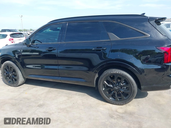 2023 Kia Sorento SX z VIN 5XYRK4LFXPG202339, wystawiony jako IAAI lot #42463572 z przebiegiem 27 928 mil mil oraz . Historia ofert i sprzedaży dostępna na DreamBid. Obrazek 15.
