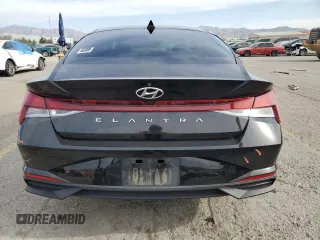 2021 Hyundai Elantra SEL z VIN 5NPLS4AG7MH017638, wystawiony jako Copart lot #53377195 z przebiegiem 106 287 mil mil oraz Szkoda całkowita • Salvage title. Historia ofert i sprzedaży dostępna na DreamBid. Obrazek 6.