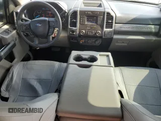 2017 Ford F-250 Lariat z VIN 1FT7W2BT5HEE85024, wystawiony jako Copart lot #53636085 z przebiegiem 137 391 mil mil oraz Szkoda całkowita • Salvage title. Historia ofert i sprzedaży dostępna na DreamBid. Obrazek 8.
