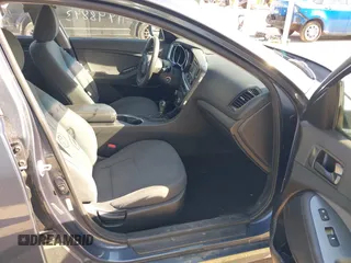 2015 Kia Optima LX with VIN 5XXGM4A77FG381505, listed as a IAAI auction lot 42105568 with 164,641 mi miles and . Bid and sale history available at DreamBid. Image 5.