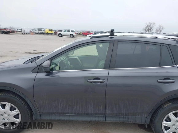 2015 Toyota RAV4 LE with VIN JTMBFREV2FJ049199, listed as a IAAI auction lot 41937465 with 131,547 mi miles. Bid and sale history available at carsss.com. Image 14.