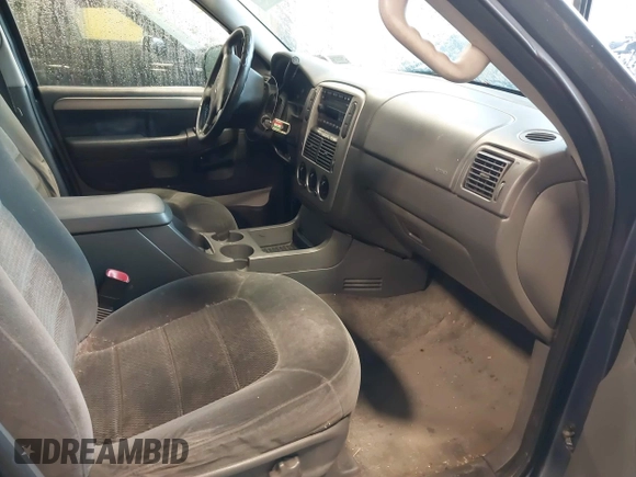 2003 Ford Explorer XLT z VIN 1FMZU73K13ZA18228, wystawiony jako IAAI lot #40909771 z przebiegiem 244 151 mil mil oraz . Historia ofert i sprzedaży dostępna na DreamBid. Obrazek 5.