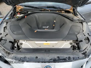 2023 BMW i4 eDrive35 z VIN WBY43AW02PFP44405, wystawiony jako Copart lot #56287965 z przebiegiem 18 085 mil mil oraz Czysty tytuł • Clean title. Historia ofert i sprzedaży dostępna na DreamBid. Obrazek 11.