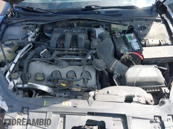 2011 Ford Fusion SPORT with VIN 3FAHP0KC4BR105574, listed as a IAAI auction lot 41941235 with 74,615 mi miles. Bid and sale history available at carsss.com. Image 10.