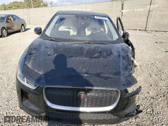 2019 Jaguar I-Pace HSE z VIN SADHD2S12K1F76136, wystawiony jako Copart lot #84889804 z przebiegiem Nie podano mil oraz Szkoda całkowita • Salvage title. Historia ofert i sprzedaży dostępna na DreamBid. Obrazek 5.