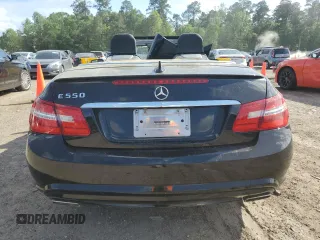 2011 Mercedes-Benz E-Class E 550 with VIN WDDKK7CF2BF078720, listed as a Copart auction lot 51524035 with 135,821 mi miles and Salvage Title. Bid and sale history available at carsss.com. Image 6.