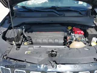 2020 Jeep Compass Latitude with VIN 3C4NJCBB3LT136018, listed as a IAAI auction lot 41915073 with 80,785 mi miles and . Bid and sale history available at carsss.com. Image 10.