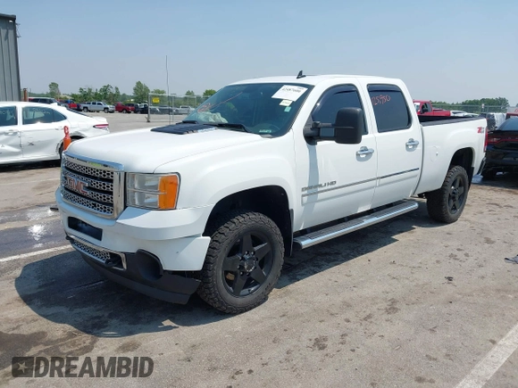 2011 GMC Sierra 2500HD Denali with VIN 1GT125CG9BF175853, listed as a IAAI auction lot 42487600 with 125,950 mi miles and . Bid and sale history available at DreamBid. Image 17.