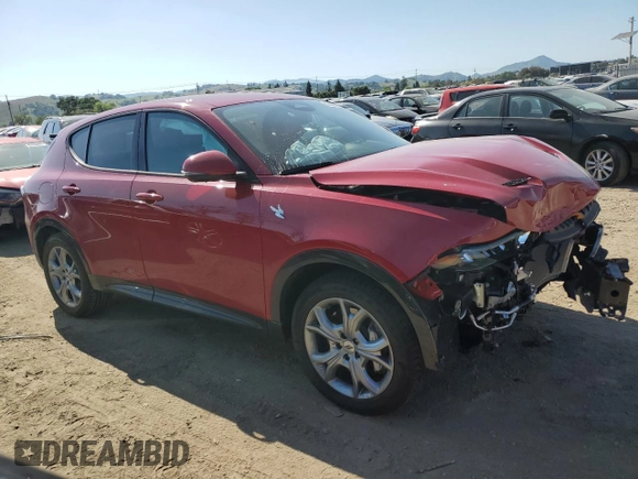 2024 Dodge Hornet R/T with VIN ZACPDFCW6R3A19821, listed as a Copart auction lot 53829735 with 8,471 mi miles and Salvage title. Bid and sale history available at DreamBid. Image 4.