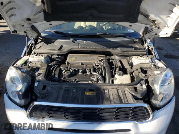 2012 MINI Countryman S with VIN WMWZC5C50CWL62427, listed as a Copart auction lot 44317335 with 175,317 mi miles and Salvage title. Bid and sale history available at DreamBid. Image 11.