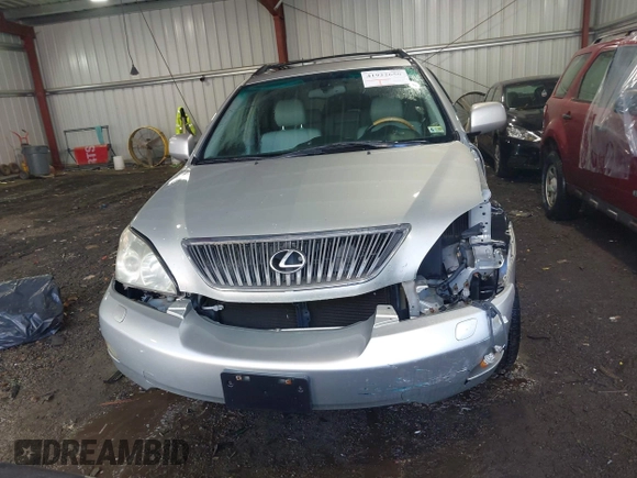 2005 Lexus RX 330 with VIN 2T2HA31U35C085203, listed as a IAAI auction lot 41922650 with 193,813 mi miles. Bid and sale history available at carsss.com. Image 12.