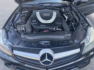 2009 Mercedes-Benz SL 550 z VIN WDBSK71F69F148290, wystawiony jako IAAI lot #42238570 z przebiegiem 161 833 mil mil oraz . Historia ofert i sprzedaży dostępna na DreamBid. Obrazek 10.