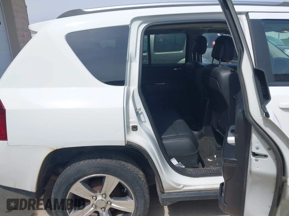 2017 Jeep Compass High Altitude with VIN 1C4NJCEB1HD212246, listed as a IAAI auction lot 42095253 with 123,834 mi miles. Bid and sale history available at carsss.com. Image 8.