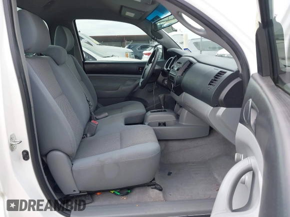 2008 Toyota Tacoma with VIN 5TENX22N38Z510277, listed as a IAAI auction lot 41516273 with 119,905 mi miles. Bid and sale history available at carsss.com. Image 5.