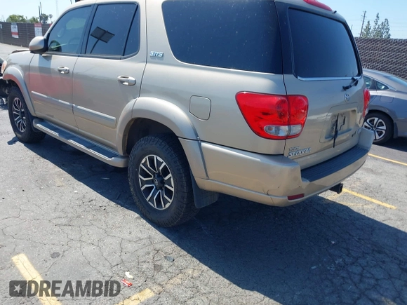 2005 Toyota Sequoia SR5 with VIN 5TDBT44A55S243995, listed as a IAAI auction lot 42171846 with 215,287 mi miles and . Bid and sale history available at DreamBid. Image 3.