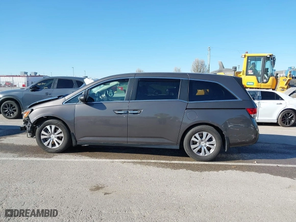 2016 Honda Odyssey EX-L with VIN 5FNRL5H6XGB020370, listed as a IAAI auction lot 41843941 with 189,980 mi miles. Bid and sale history available at carsss.com. Image 15.