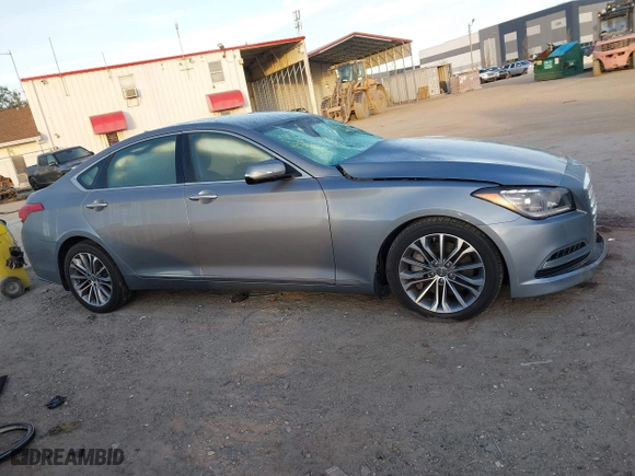 2016 Hyundai Genesis 3.8L with VIN KMHGN4JE2GU138204, listed as a IAAI auction lot 41241987 with 1 mi miles. Bid and sale history available at carsss.com. Image 13.