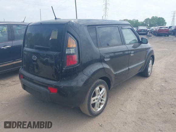 2010 Kia Soul + with VIN KNDJT2A24A7190109, listed as a IAAI auction lot 42232419 with 217,262 mi miles and . Bid and sale history available at DreamBid. Image 4.