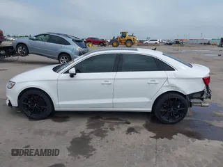 2019 Audi A3 Premium z VIN WAUAUGFF6K1011141, wystawiony jako IAAI lot #42173319 z przebiegiem 109 370 mil mil oraz . Historia ofert i sprzedaży dostępna na DreamBid. Obrazek 15.