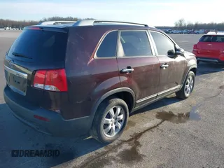 2011 Kia Sorento LX with VIN 5XYKT4A24BG148043, listed as a IAAI auction lot 41822246 with 208,824 mi miles and . Bid and sale history available at DreamBid. Image 4.