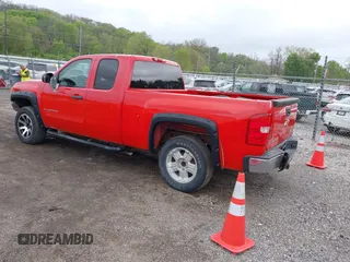 2010 Chevrolet Silverado 1500 LT with VIN 1GCSKSE34AZ201494, listed as a IAAI auction lot 42117833 with 167,573 mi miles and . Bid and sale history available at DreamBid. Image 3.