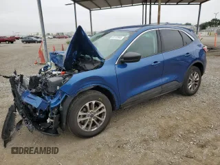 2022 Ford Escape SE with VIN 1FMCU0G66NUC04163, listed as a Copart auction lot 60122045 with 15,401 mi miles and Salvage title. Bid and sale history available at DreamBid. Image 1.