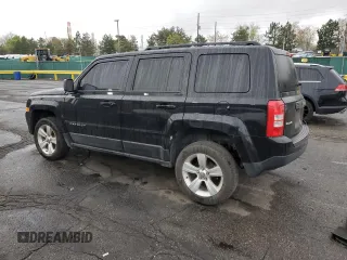 2016 Jeep Patriot Latitude z VIN 1C4NJRFB6GD500473, wystawiony jako Copart lot #54209335 z przebiegiem 157 945 mil mil oraz Szkoda całkowita • Salvage title. Historia ofert i sprzedaży dostępna na DreamBid. Obrazek 2.