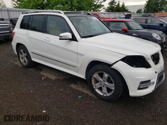 2015 Mercedes-Benz GLK 250 with VIN WDCGG0EB5FG377812, listed as a Copart auction lot 55215233 with 130,093 mi miles and . Bid and sale history available at DreamBid. Image 4.