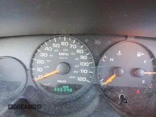 2004 Dodge Neon SE z VIN 1B3ES26C04D539375, wystawiony jako Copart lot #88104955 z przebiegiem 326 390 mil mil oraz Szkoda całkowita • Salvage title. Historia ofert i sprzedaży dostępna na DreamBid. Obrazek 9.