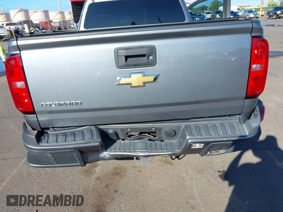 2018 Chevrolet Colorado 2WD Work Truck with VIN 1GCHSBEA6J1234598, listed as a IAAI auction lot 41581389 with 29,026 mi miles and . Bid and sale history available at DreamBid. Image 6.