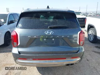 2024 Hyundai Palisade Calligraphy z VIN KM8R7DGE4RU720074, wystawiony jako IAAI lot #42344432 z przebiegiem 45 955 mil mil oraz . Historia ofert i sprzedaży dostępna na DreamBid. Obrazek 16.