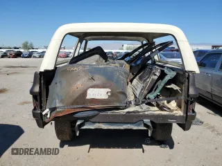 1987 Chevrolet Blazer z VIN 1GNEV18K5HF182877, wystawiony jako Copart lot #78032984 z przebiegiem Nie podano mil oraz Czysty tytuł • Clean title. Historia ofert i sprzedaży dostępna na DreamBid. Obrazek 6.