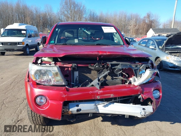 2006 Toyota Tacoma with VIN 5TEUU42N26Z245168, listed as a IAAI auction lot 41477409 with 197,462 mi miles. Bid and sale history available at carsss.com. Image 12.
