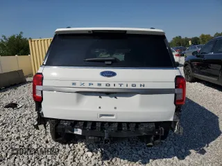 2023 Ford Expedition XL with VIN 1FMJU1G85PEA19176, listed as a Copart auction lot 70658624 with 16,243 mi miles and Salvage Title. Bid and sale history available at carsss.com. Image 6.