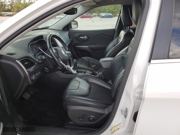2019 Jeep Cherokee Latitude Plus with VIN 1C4PJLLN6KD149335, listed as a Copart auction lot 84520364 with 79,775 mi miles and Clean Title. Bid and sale history available at carsss.com. Image 7.