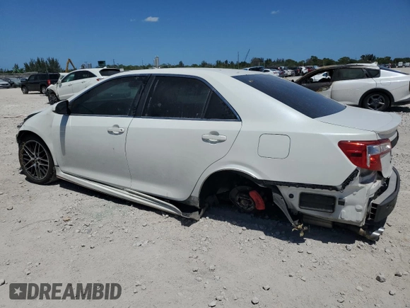 2014 Toyota Camry L with VIN 4T1BF1FK1EU434297, listed as a Copart auction lot 53185625 with 123,770 mi miles and Salvage Title. Bid and sale history available at carsss.com. Image 2.