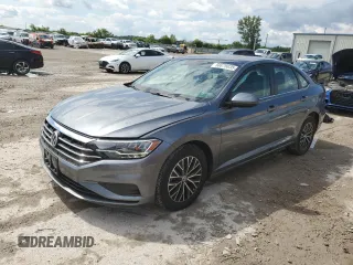 2021 Volkswagen Jetta S with VIN 3VWC57BU8MM035750, listed as a Copart auction lot 58870835 with 110,859 mi miles and Salvage title. Bid and sale history available at DreamBid. Image 1.